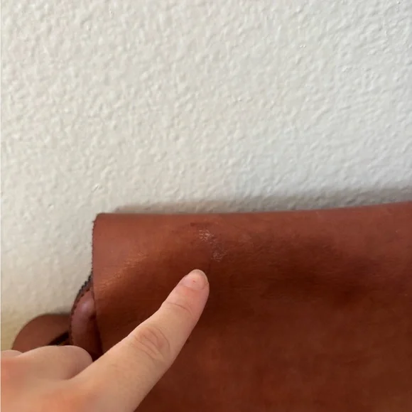 Genuine leather brown satchel crossbody - Picture 3 of 11